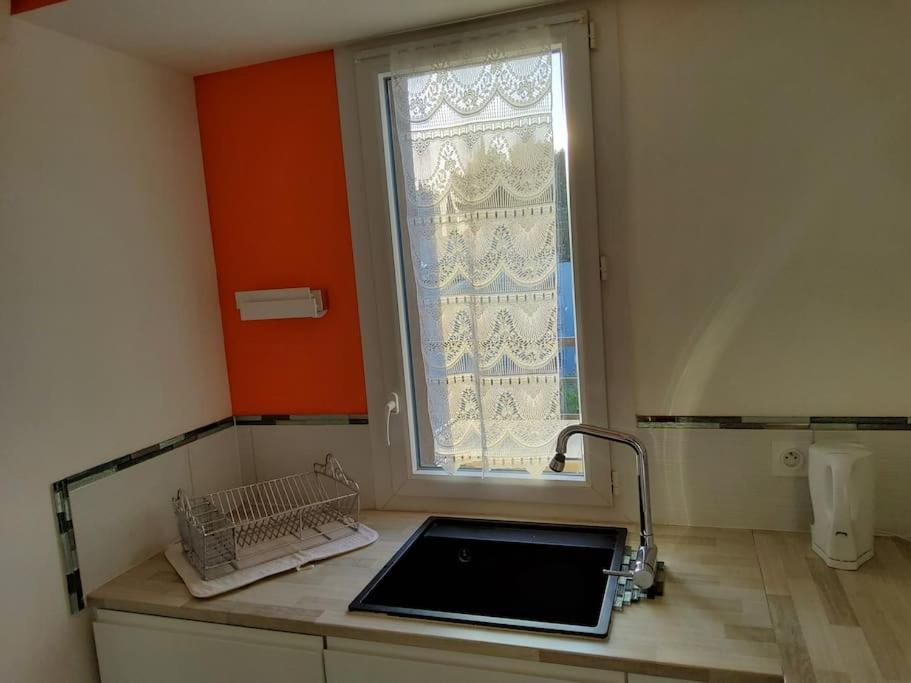 Magnifique Rooftop Duplex Climatise Familial, Aux Arceaux モンペリエ エクステリア 写真